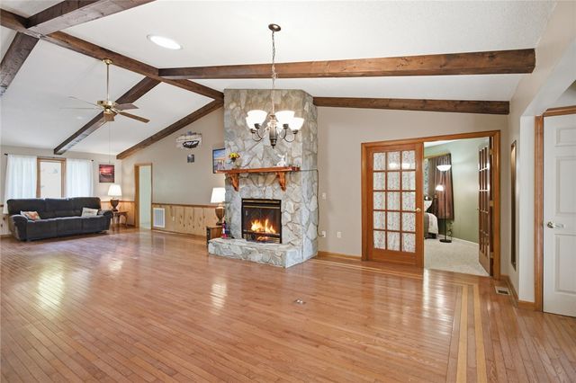 502 Leprechaun Lane, Westminster, SC 29693