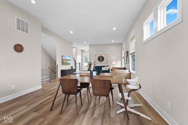 11521 Langton Walk, Zionsville, IN 46077