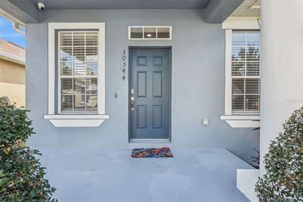 Image 2 of property listing at 10544 MOSS ROSE WAY, Orlando, FL 32832