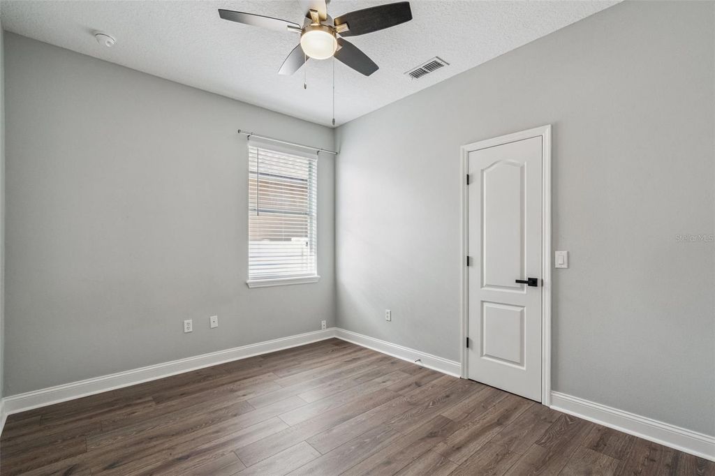 Image 19 of property listing at 10544 MOSS ROSE WAY, Orlando, FL 32832