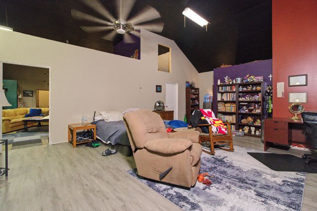 190 W Main Street, Gainesville, MO 65655