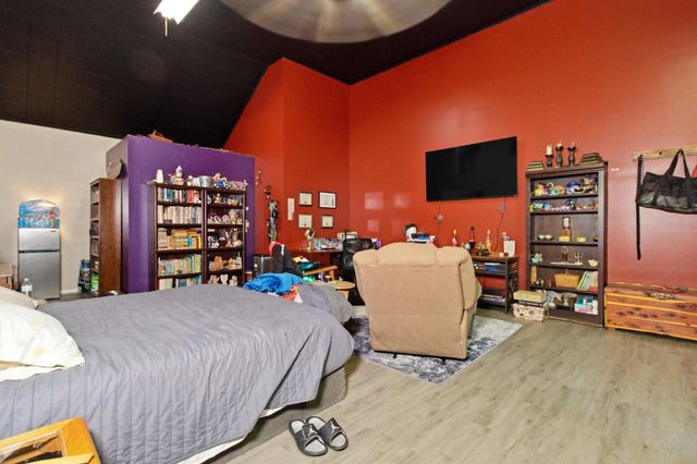 190 W Main Street, Gainesville, MO 65655