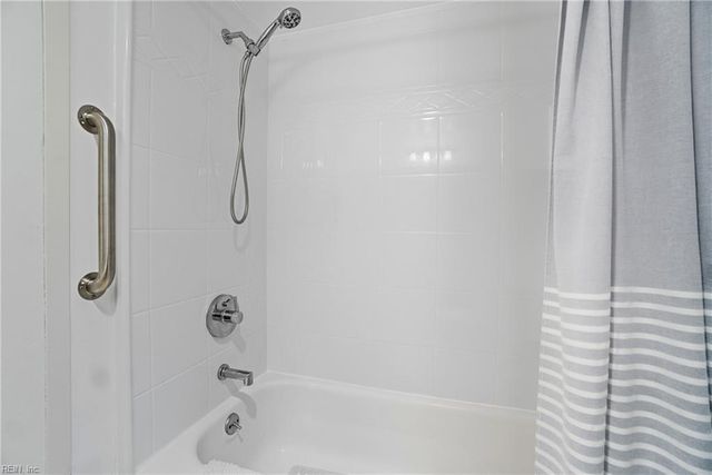 500 Pacific Ave Unit 1110, Virginia Beach, VA 23451