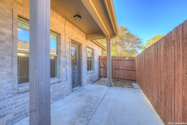 388 E Faust, New Braunfels, TX 78130