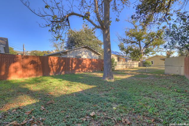 388 E Faust, New Braunfels, TX 78130