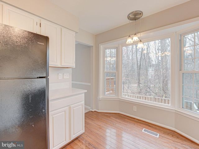 10332 MOCKINGBIRD POND CT, Burke, VA 22015