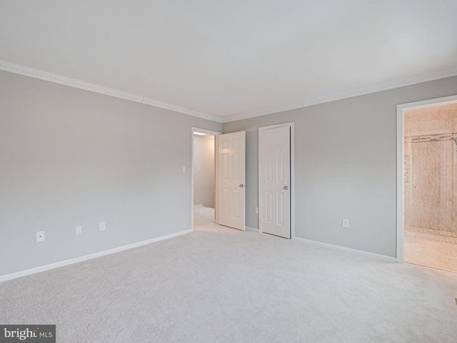 10332 MOCKINGBIRD POND CT, Burke, VA 22015