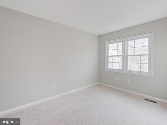 10332 MOCKINGBIRD POND CT, Burke, VA 22015