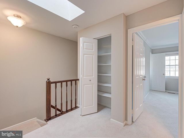 10332 MOCKINGBIRD POND CT, Burke, VA 22015