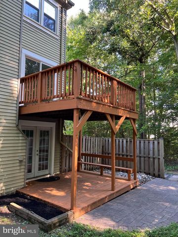 10332 MOCKINGBIRD POND CT, Burke, VA 22015