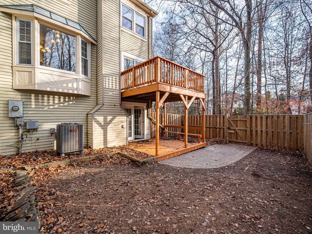 10332 MOCKINGBIRD POND CT, Burke, VA 22015