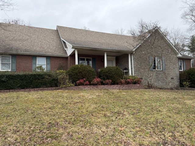 5686 Slate Lick Road, London, KY 40741