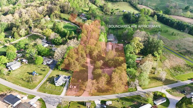 5686 Slate Lick Road, London, KY 40741