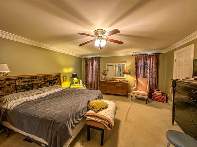 5686 Slate Lick Road, London, KY 40741