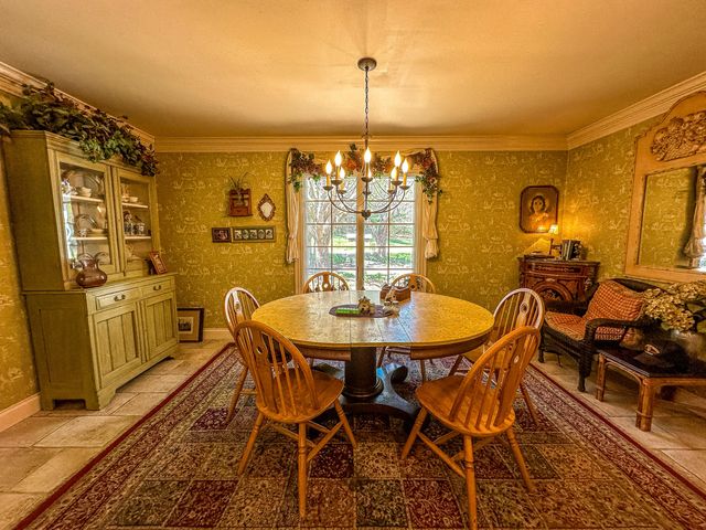 5686 Slate Lick Road, London, KY 40741
