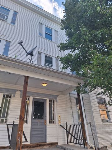 130 Shurtleff 3, Chelsea, MA 02150