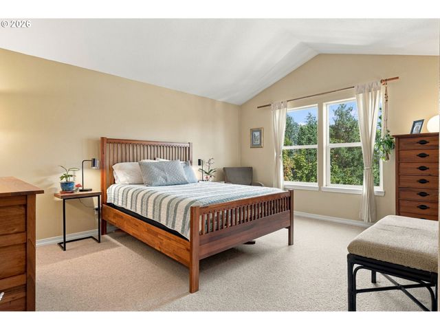 7430 Sw CAPITOL Hwy, Portland, OR 97219