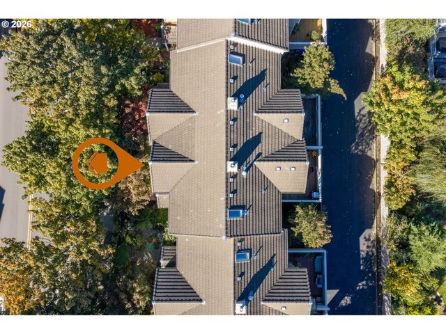 7430 Sw CAPITOL Hwy, Portland, OR 97219