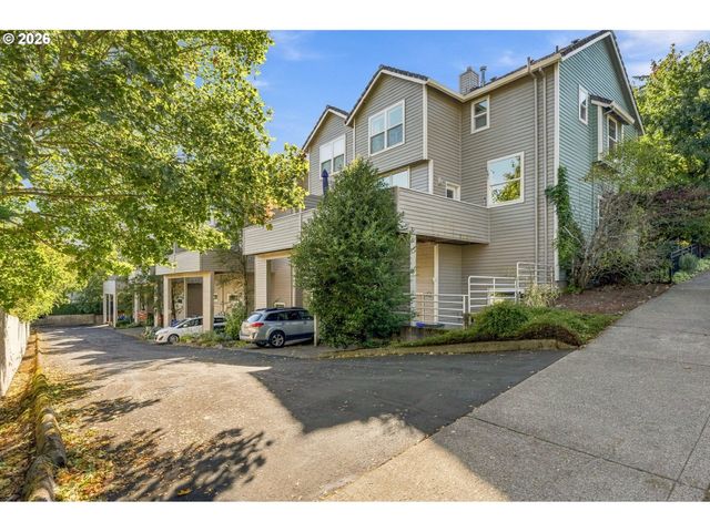 7430 Sw CAPITOL Hwy, Portland, OR 97219