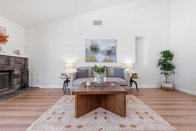 8097 Stonemist, Riverside, CA 92509