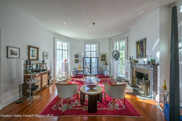 14 Fabiano Boulevard, Hudson, NY 12534