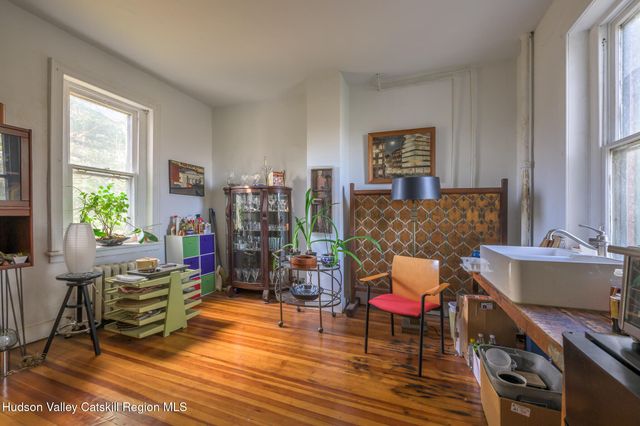 14 Fabiano Boulevard, Hudson, NY 12534