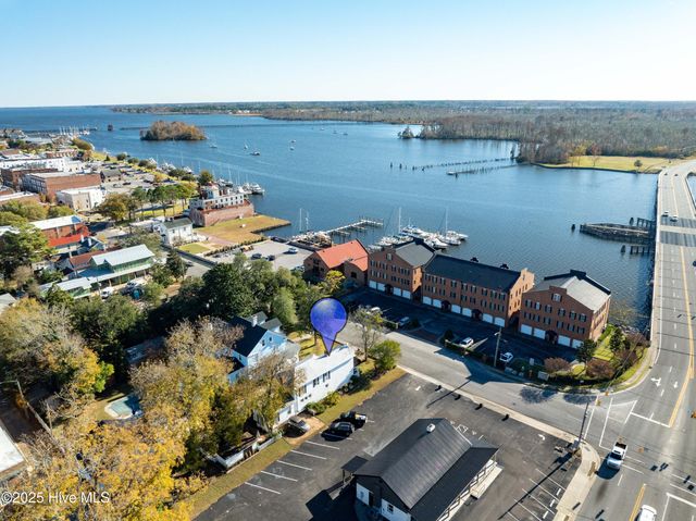 414 W Main Street, Washington, NC 27889