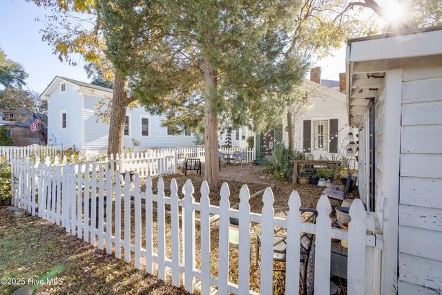 414 W Main Street, Washington, NC 27889