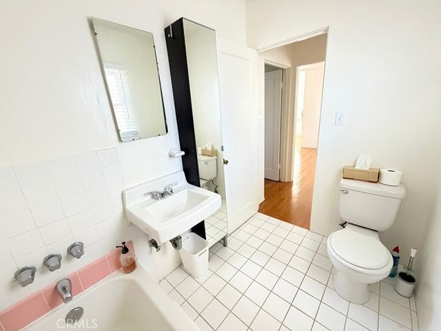 141 N Kenwood Street B, Burbank, CA 91505