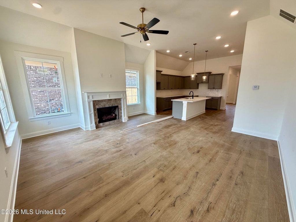 807 Quitman Court, Nesbit, MS 38651 — photo 3