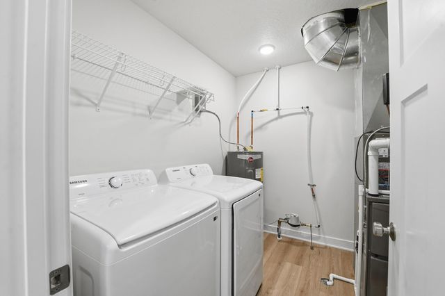 1366 Meadow Rose Place, Waukee, IA 50263