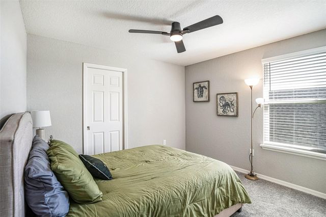 6518 PEBBLEBROOKE DRIVE, Zephyrhills, FL 33541