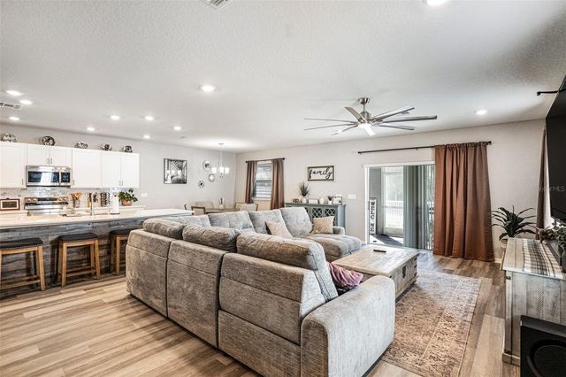 6518 PEBBLEBROOKE DRIVE, Zephyrhills, FL 33541