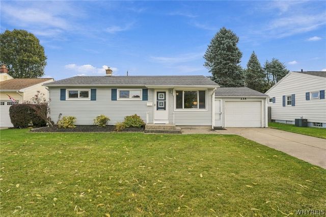 235 Belmont Court West, North Tonawanda, NY 14120