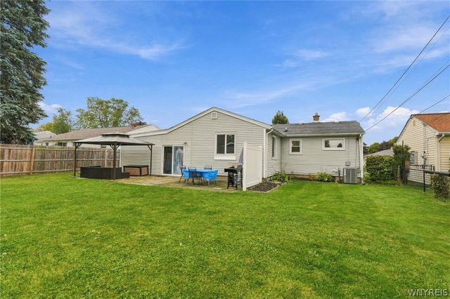 235 Belmont Court West, North Tonawanda, NY 14120