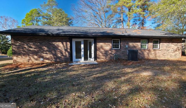 213 Stratford Drive, Warner Robins, GA 31088