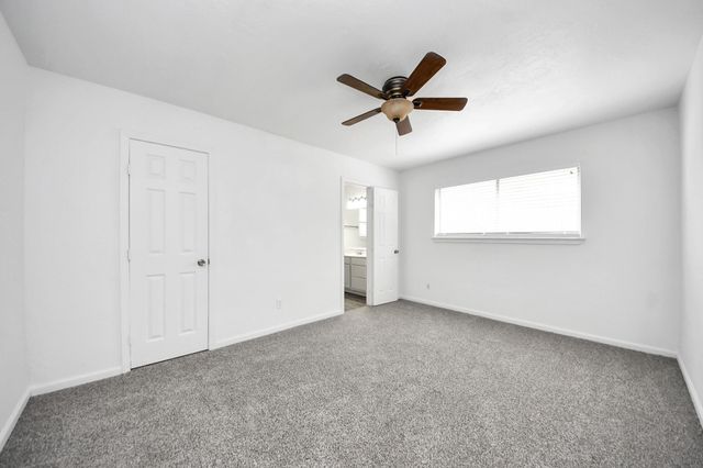 1833 El Mar Lane, Seabrook, TX 77586