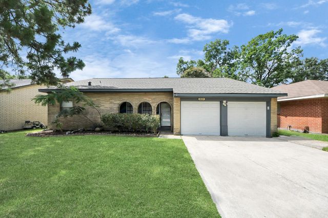 1833 El Mar Lane, Seabrook, TX 77586