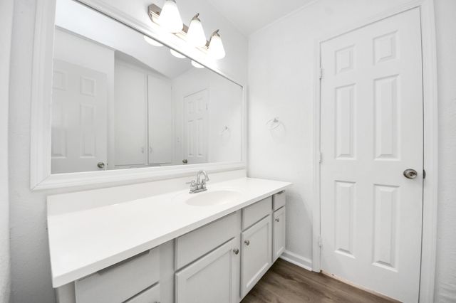 1833 El Mar Lane, Seabrook, TX 77586