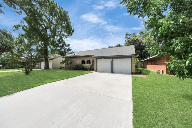 1833 El Mar Lane, Seabrook, TX 77586