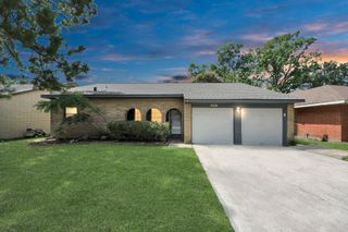 1833 El Mar Lane, Seabrook, TX 77586