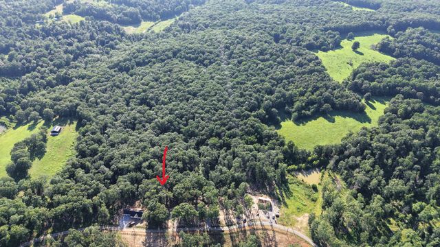 491 Shelton Cemetery Rd, Cumberland Furnace, TN 37051
