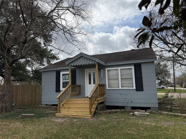 4114 Victoria Avenue, Dickinson, TX 77539