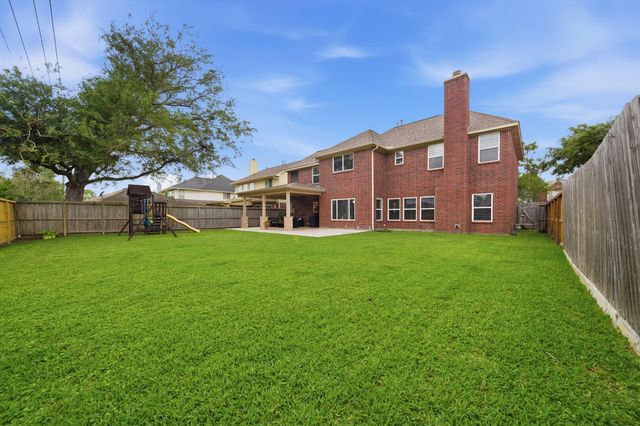 7114 Trimstone Drive, Pasadena, TX 77505