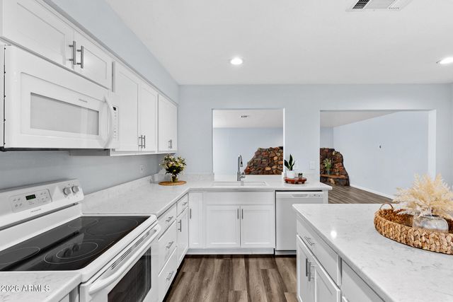 18029 N 35TH Avenue, Phoenix, AZ 85053