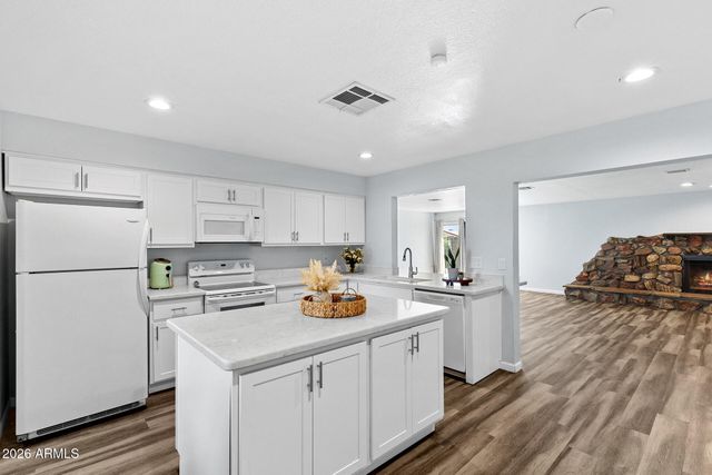 18029 N 35TH Avenue, Phoenix, AZ 85053