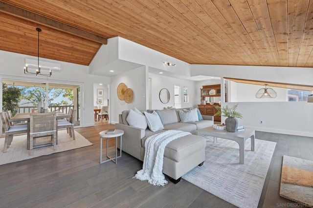 533 S Sierra 135, Solana Beach, CA 92075
