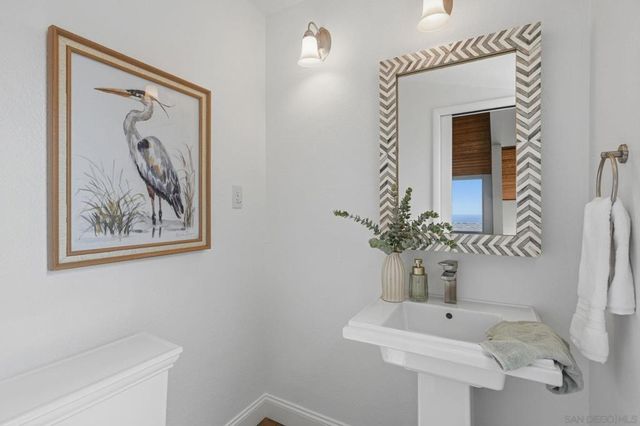 533 S Sierra 135, Solana Beach, CA 92075