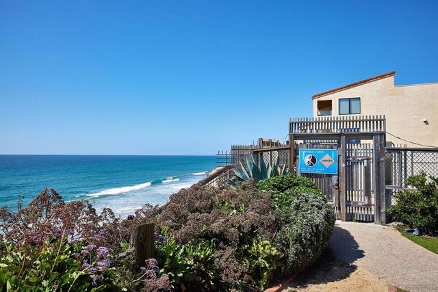 533 S Sierra 135, Solana Beach, CA 92075