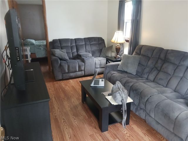 2429 22nd Street NE, Canton, OH 44705
